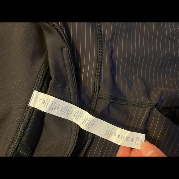 Lululemon Mesh Panel Leggings - Picture 2 of 3